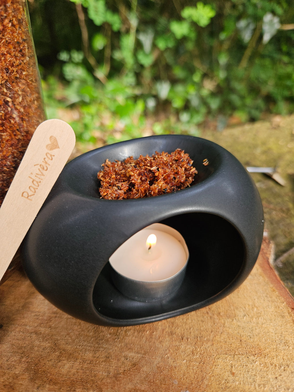 Bruciatore di incenso in ceramica